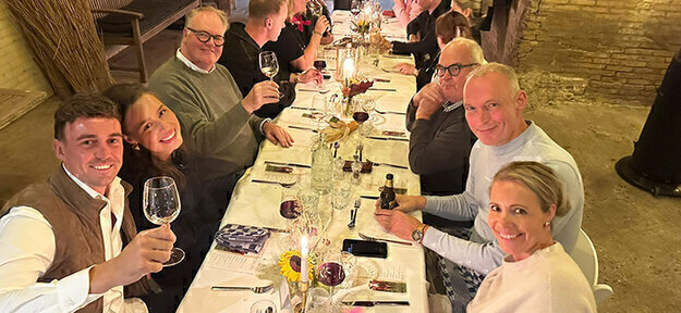 Aan tafel bij de boer